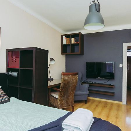 Shortstaypoland Leszno ワルシャワ エクステリア 写真