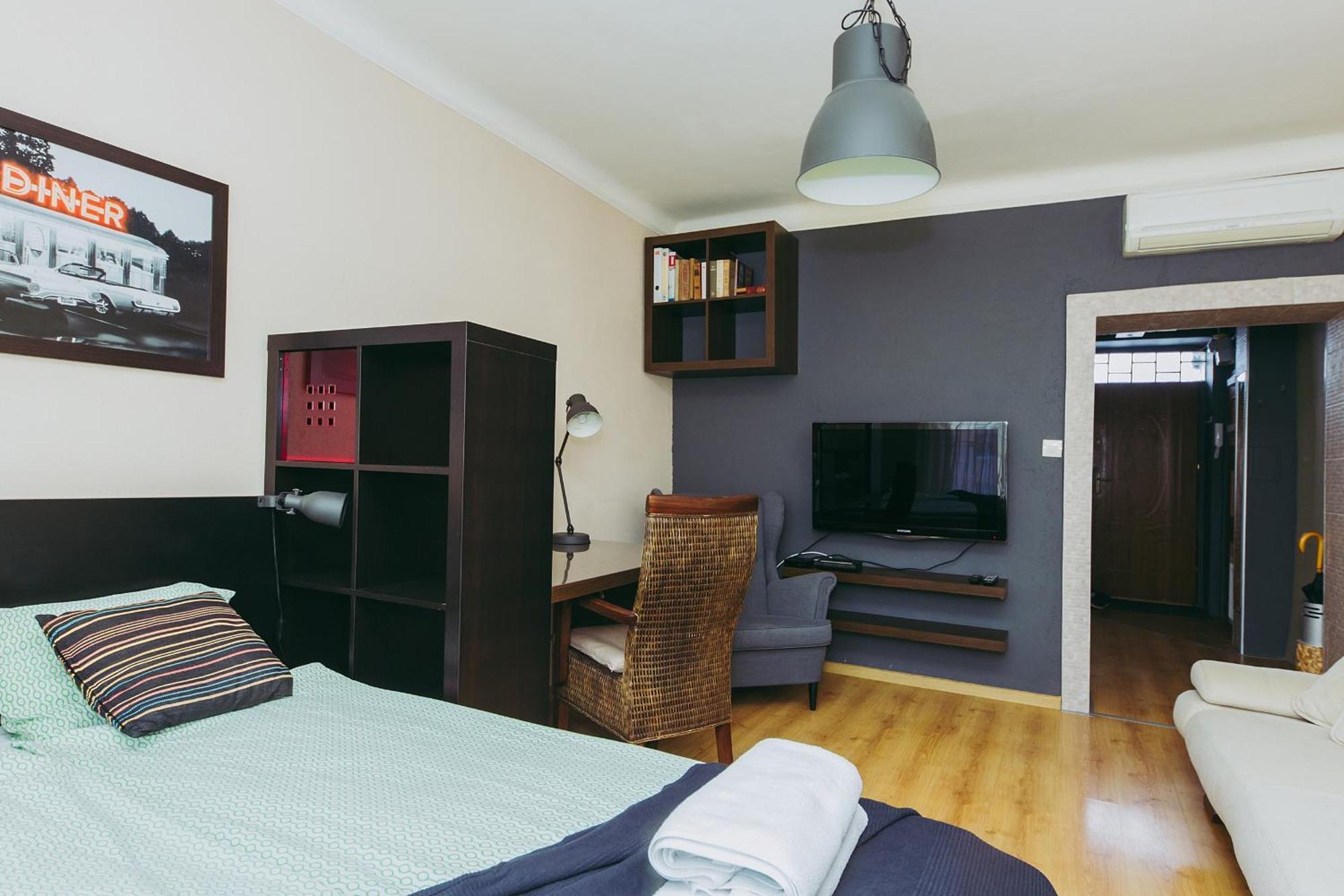 Shortstaypoland Leszno ワルシャワ エクステリア 写真