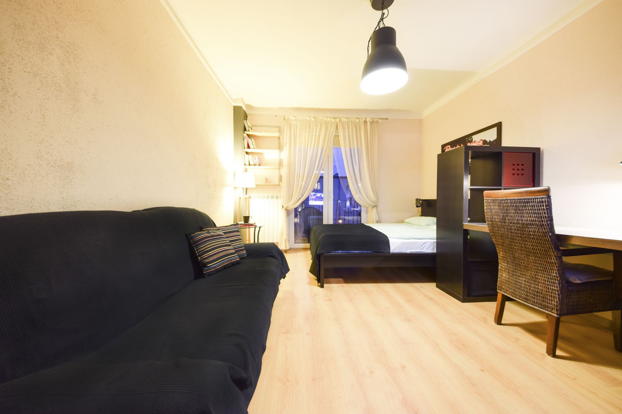 Shortstaypoland Leszno ワルシャワ エクステリア 写真